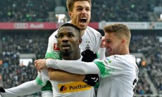 九游娱乐-包含帕德博恩队备战对阵门兴格拉德巴赫的词条