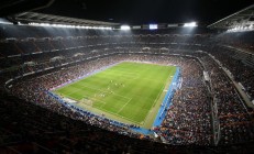 九游娱乐首页-老鹰制霸勇士，库里成为关键先生