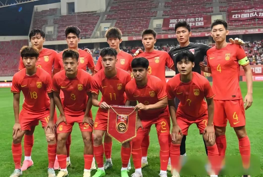 中超球队表现出色,轻松晋级 中超球队表现出色,轻松晋级