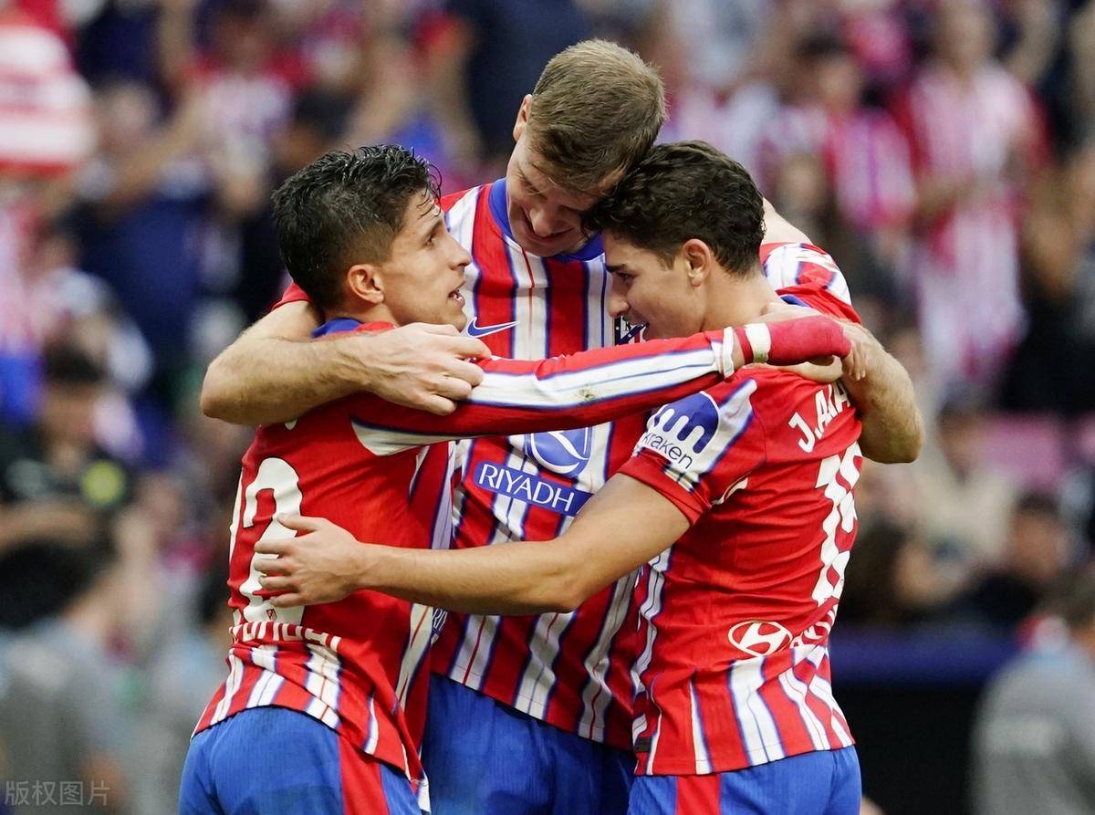 包含尤文图斯豪取连胜，力压争冠对手的词条