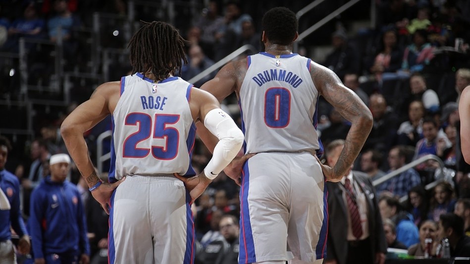 关于国王力克火箭，麦科勒姆统治全场的信息