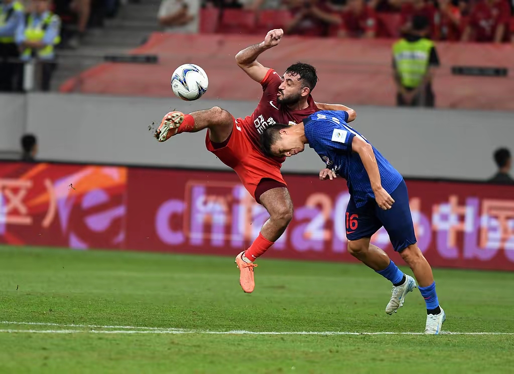 包含国际足球冠军联赛展开激烈对抗,赛场上令人热血沸腾的词条 包含国际足球冠军联赛展开激烈对抗,赛场上令人热血沸腾的词条