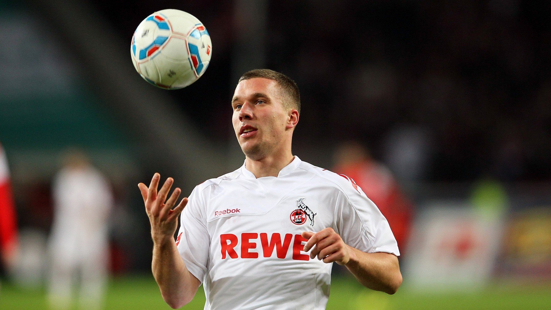 欧冠淘汰赛焦点战,亚特兰大强势晋级毕尔巴鄂