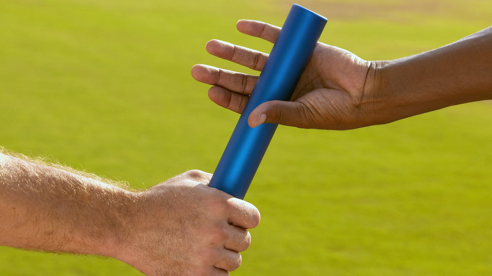 关键时刻的救赎，迪亚斯在里昂对阵巴萨的史诗之夜